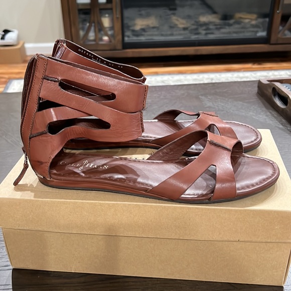 Cole Haan sandals - Picture 2 of 7